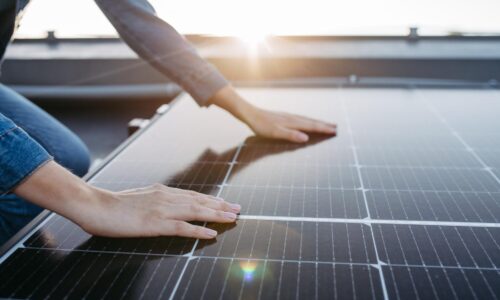 Solar, Photovoltaik, Wechselrichter usw. – was bedeuten eigentlich die wichtigsten Begriffe der Solarenergie?